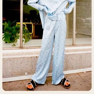 Lisa Says Gah Bailey Blue Daisy PJ pants size S